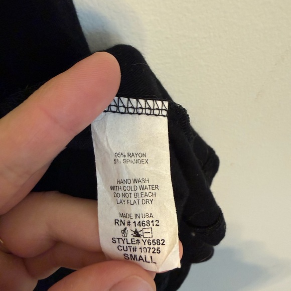 2/$30 Acemi Black Sleeveless Flowy Tunic Tank Top Handkerchief Hem Small - Picture 6 of 7